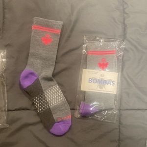 2 pairs Bombas socks NEVER BEEN WORN